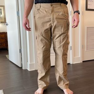 5.11 Tactical Pants in tan coyote